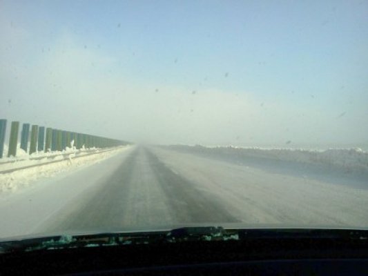 EXCLUSIV: Max Bogel şi Astaldi deszăpezesc Autostrada A2 şi centura ocolitoare a Constanţei